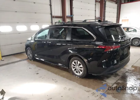 2021 Toyota Sienna Xle из США, поврежденный, VIN 5TDJSKFC8MS020253